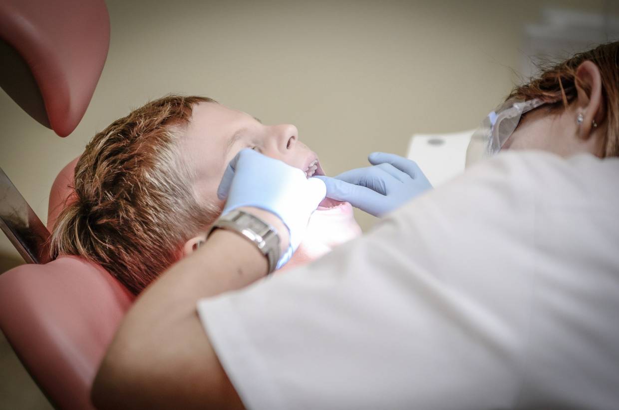 Jak nastawić dziecko na wizytę u dentysty
